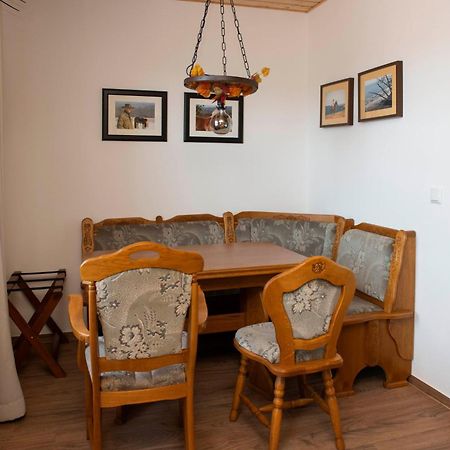Pension Biohof Kluegel Freital Kamer foto